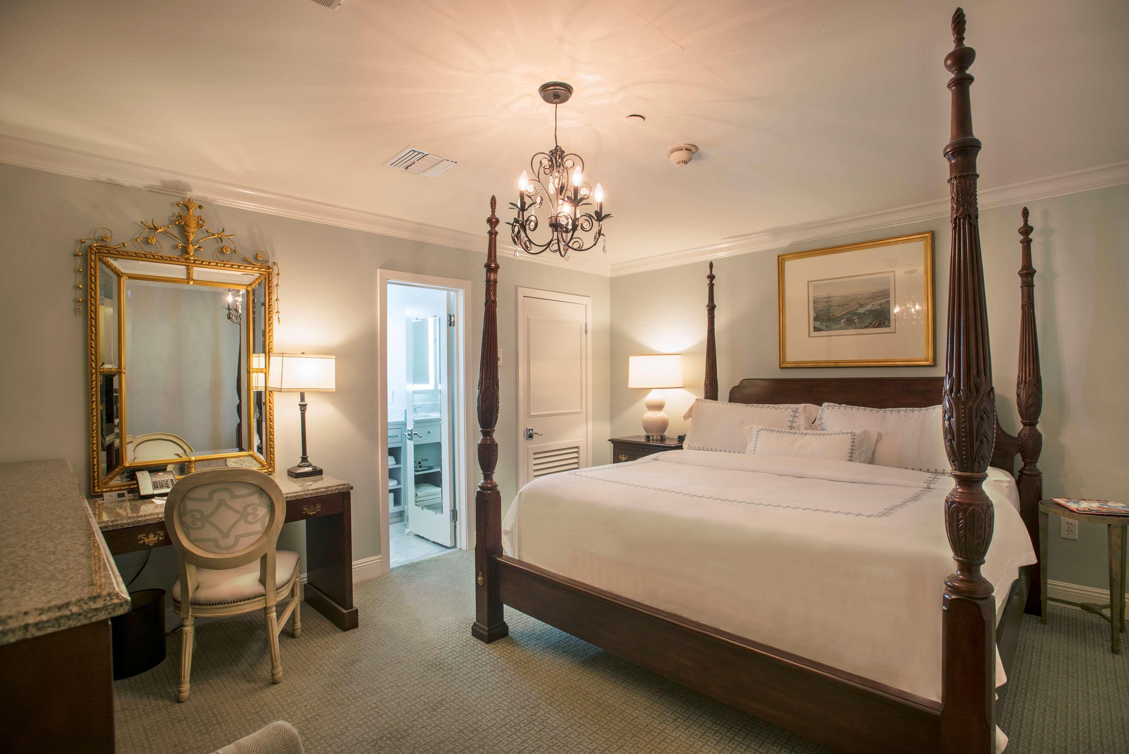 Bienville House Hotel New Orleans Exterior foto