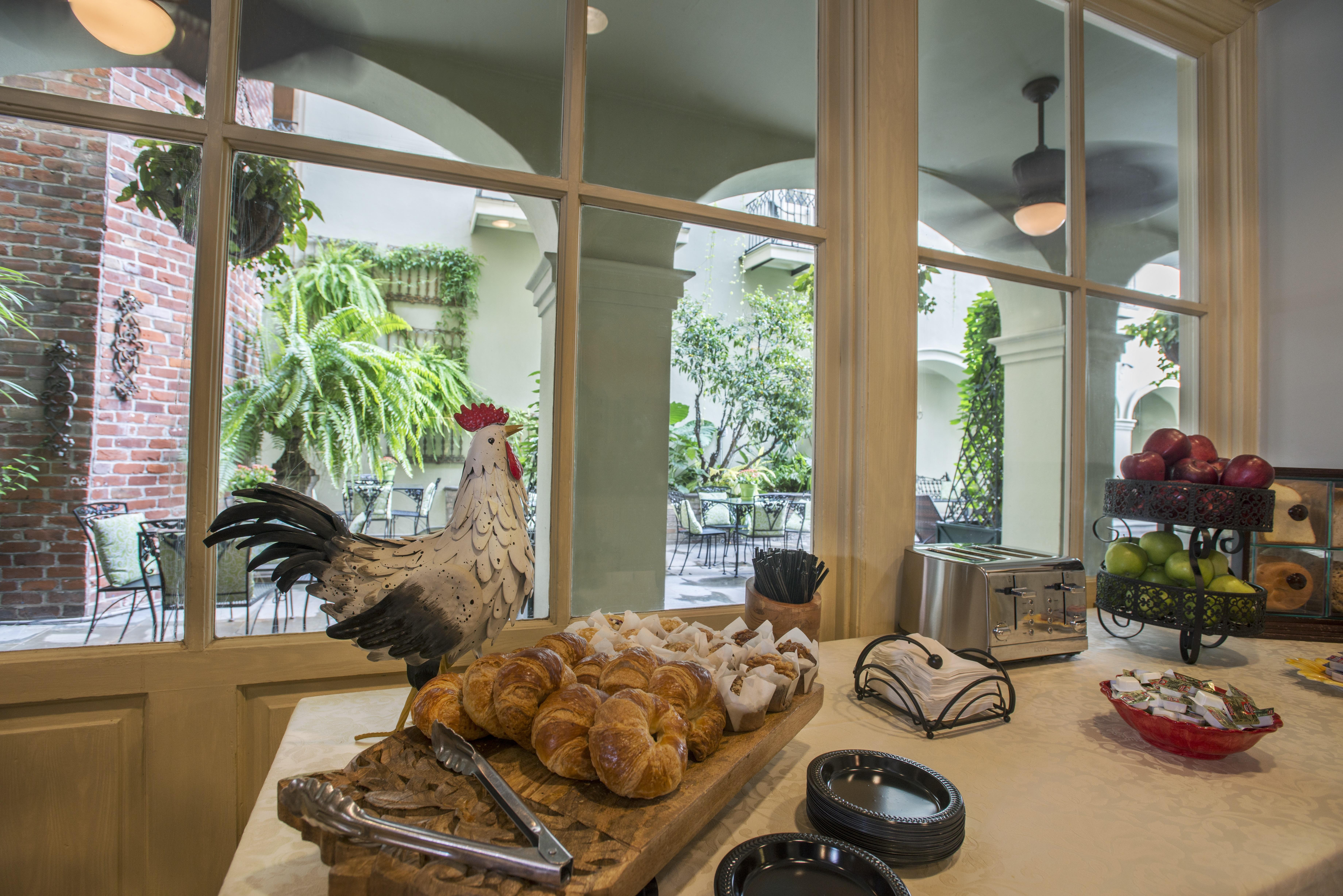 Bienville House Hotel New Orleans Exterior foto