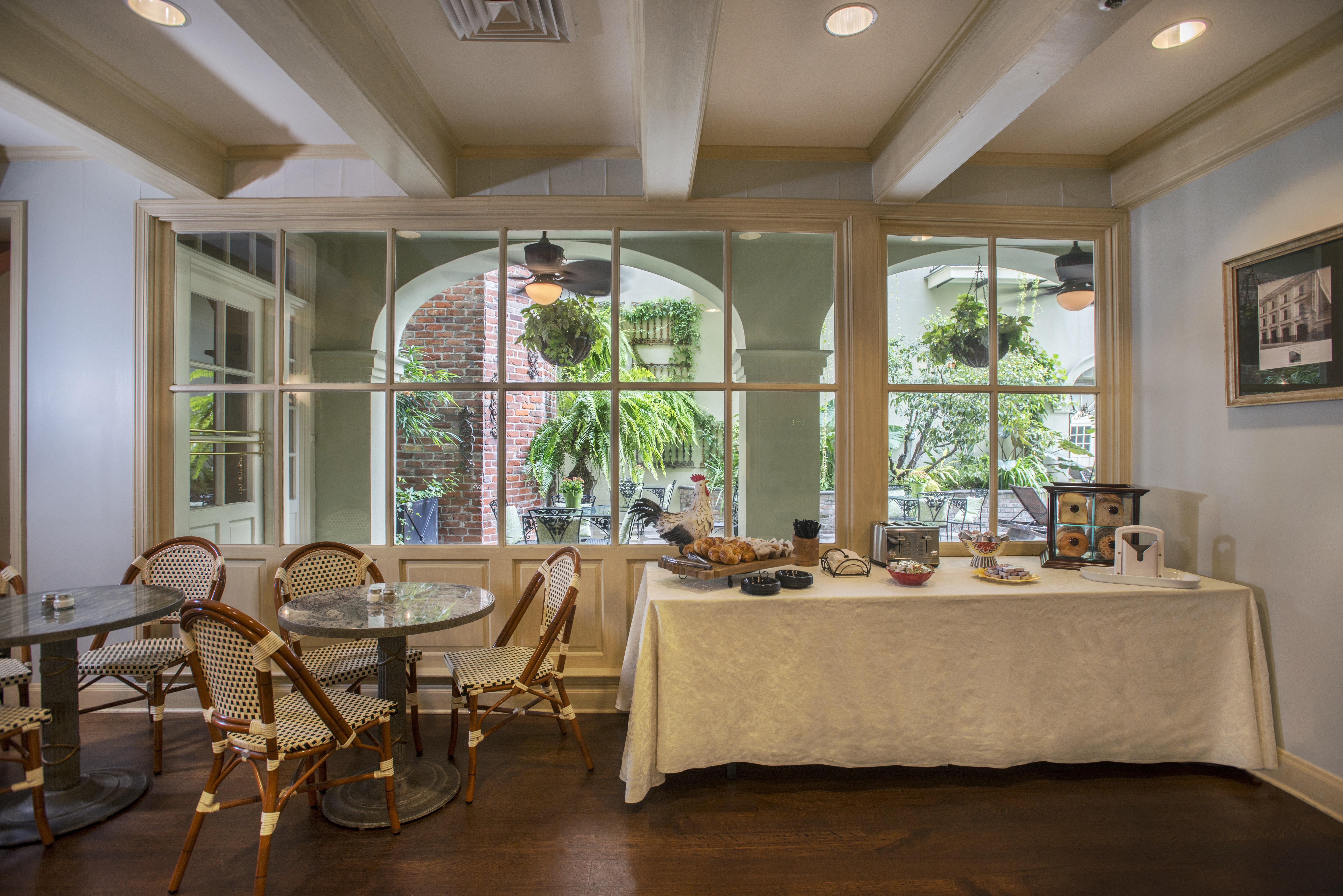 Bienville House Hotel New Orleans Exterior foto